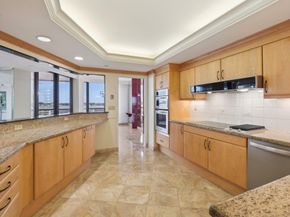 100 Lakeshore Drive 456, North Palm Beach FL 33408