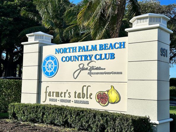 100 Lakeshore Drive 456, North Palm Beach FL 33408