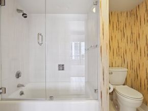 100 Lakeshore Drive 456, North Palm Beach FL 33408