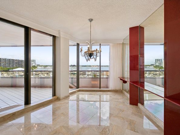 100 Lakeshore Drive 456, North Palm Beach FL 33408