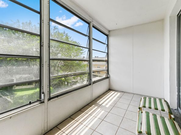 4321 NW 16th Street C302, Lauderhill FL 33313