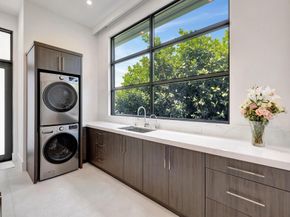 409 Isle Of Capri Dr, Fort Lauderdale FL 33301