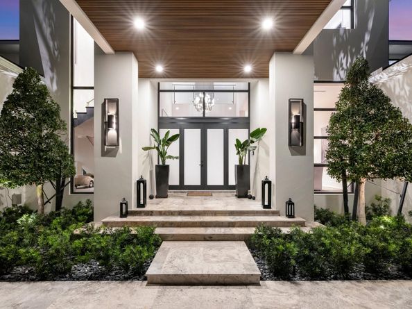 409 Isle Of Capri Dr, Fort Lauderdale FL 33301