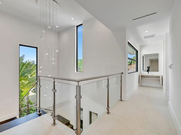 409 Isle Of Capri Dr, Fort Lauderdale FL 33301