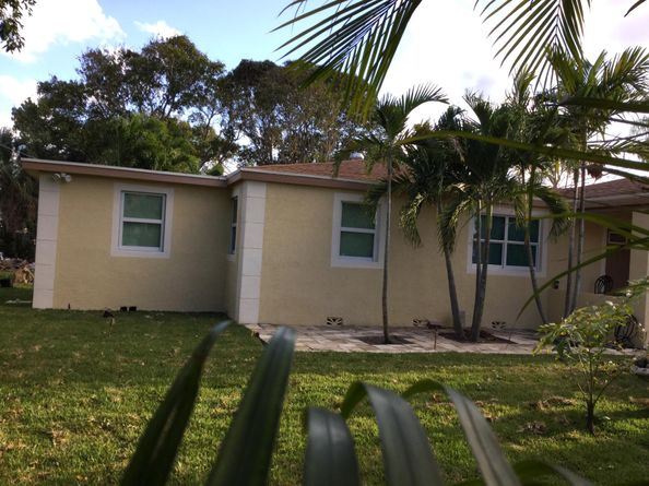 130 NW 5th Avenue, Boynton Beach FL 33435
