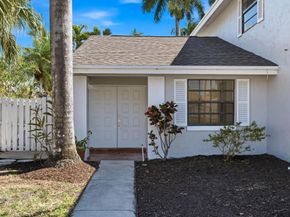 820 Rock Hill Avenue, Davie FL 33325