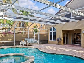 6885 NW 75th Place, Parkland FL 33067