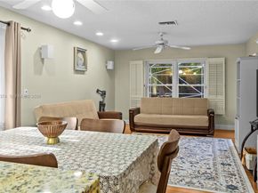 6885 NW 75th Place, Parkland FL 33067