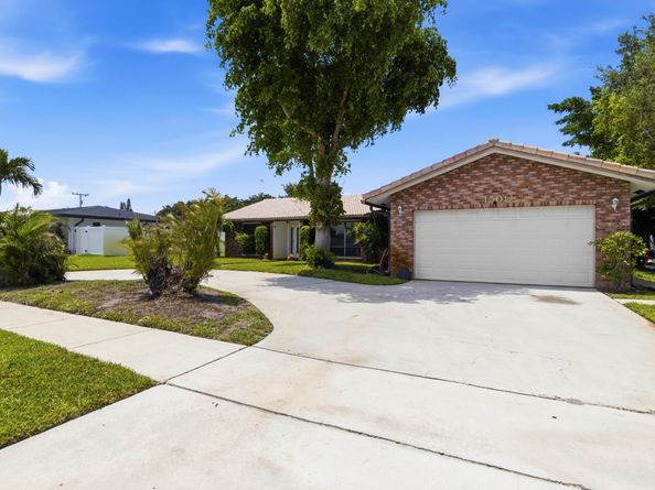 1501 NW 7th Street, Boca Raton FL 33486