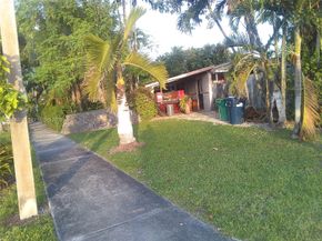 5300 SW 103rd Place, Miami FL 33165