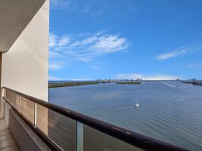 100 Lakeshore Drive 1755, North Palm Beach FL 33408