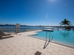 100 Lakeshore Drive 1755, North Palm Beach FL 33408