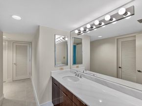 100 Lakeshore Drive 1755, North Palm Beach FL 33408