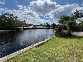 1881 NW 36th Street, Oakland Park FL 33309