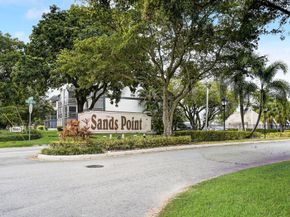 8370 Sands Point Boulevard Boulevard H208, Tamarac FL 33321