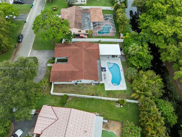 4180 NW 103rd Drive, Coral Springs FL 33065