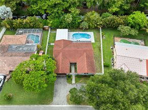 4180 NW 103rd Drive, Coral Springs FL 33065