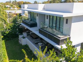 4354 Alton Road, Miami Beach FL 33140