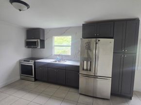 6209 Grant Street, Hollywood FL 33024