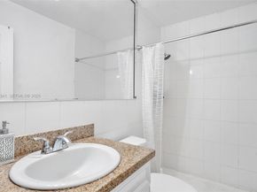 7232 SW 94th Place E6, Miami FL 33173