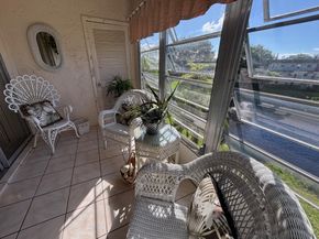 721 Lori Drive 305, Palm Springs FL 33461