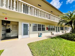 146 Sussex H, West Palm Beach FL 33417