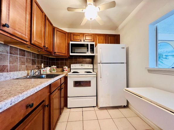 146 Sussex H, West Palm Beach FL 33417