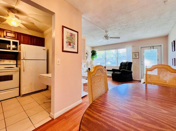 146 Sussex H, West Palm Beach FL 33417