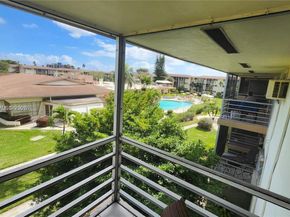 16901 NE 13th Avenue 306, Miami FL 33162