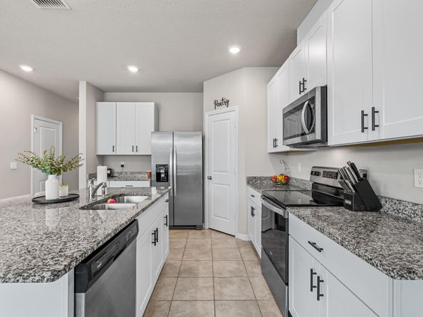 3522 Joshua Tree Street, Palm Springs FL 33461