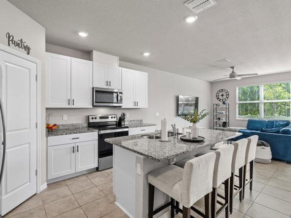 3522 Joshua Tree Street, Palm Springs FL 33461