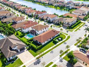 12295 N Baypoint Cir, Parkland FL 33076