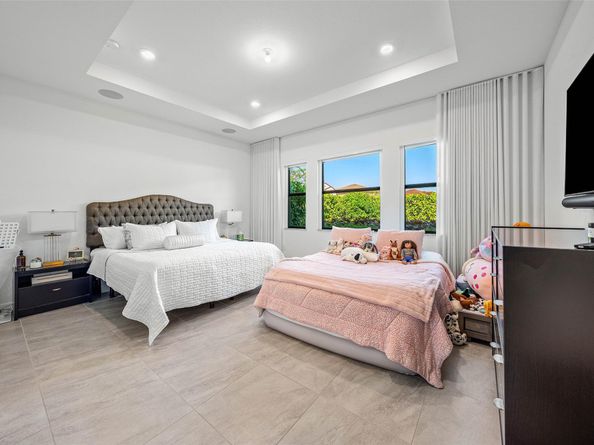 12295 N Baypoint Cir, Parkland FL 33076