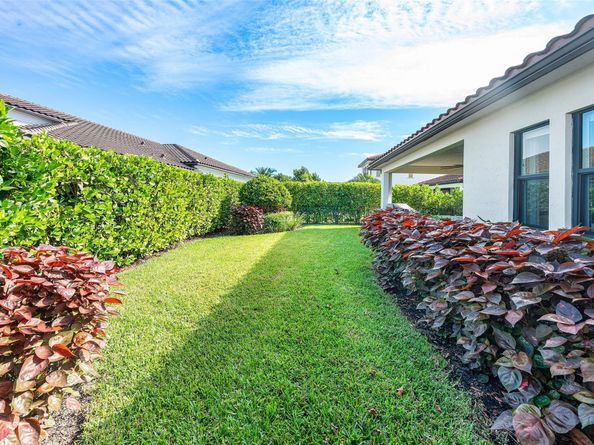 12295 N Baypoint Cir, Parkland FL 33076