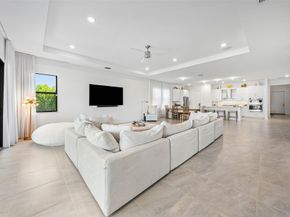 12295 N Baypoint Cir, Parkland FL 33076