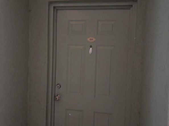 350 Crestwood Circle 106, Royal Palm Beach FL 33411