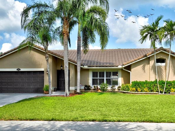 5133 NW 47th Ave, Coconut Creek FL 33073