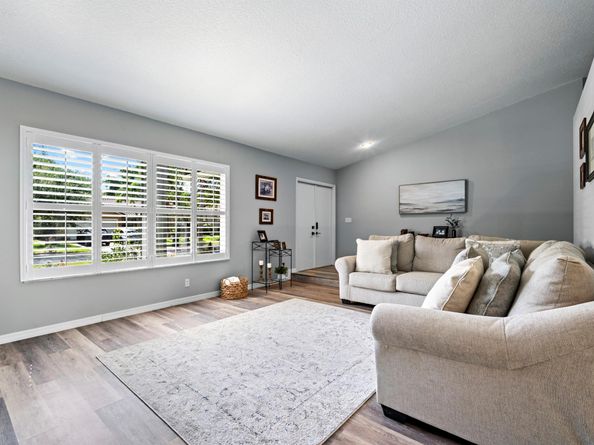 5133 NW 47th Ave, Coconut Creek FL 33073