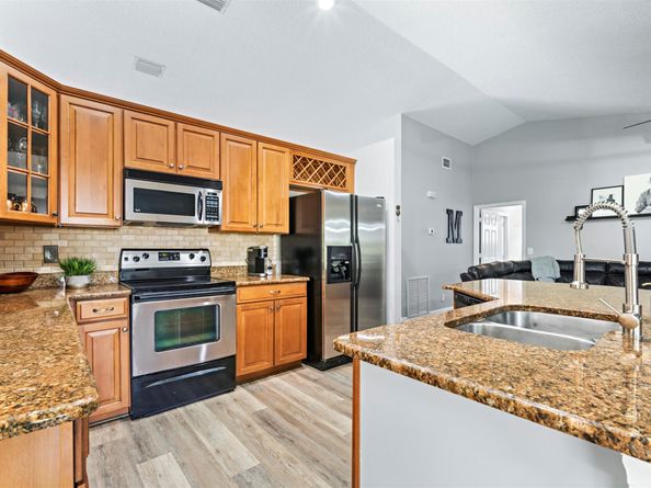 5133 NW 47th Ave, Coconut Creek FL 33073