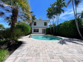 929 NE 18Th Ct #1-2, Fort Lauderdale FL 33305