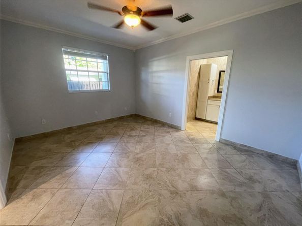 929 NE 18Th Ct #1-2, Fort Lauderdale FL 33305