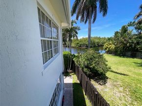 929 NE 18Th Ct #1-2, Fort Lauderdale FL 33305