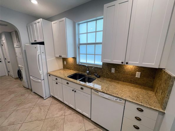 929 NE 18Th Ct #1-2, Fort Lauderdale FL 33305