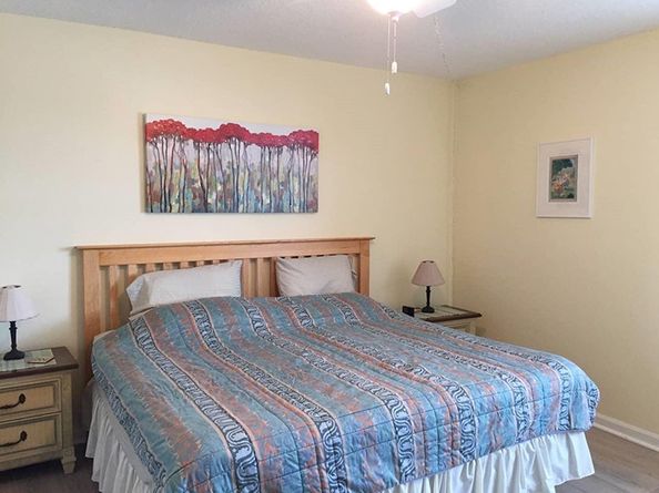 1202 S Lake Dr 502, Lantana FL 33462