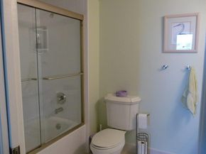 1202 S Lake Dr 502, Lantana FL 33462