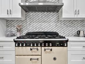 901 39th Court, West Palm Beach FL 33407