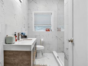 901 39th Court, West Palm Beach FL 33407