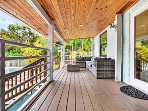 901 39th Court, West Palm Beach FL 33407