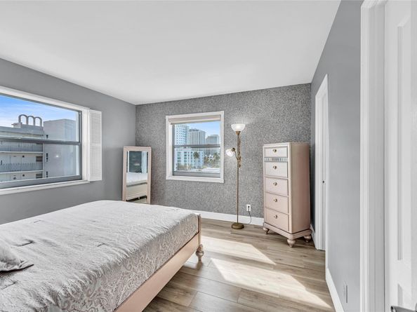 720 Orton Ave 505, Fort Lauderdale FL 33304