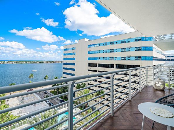 1551 N Flagler Drive 1012, West Palm Beach FL 33401